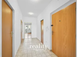 Pronájem bytu 2+kk, Znojmo, Nová Přímětická, 56 m2
