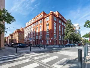 Pronájem bytu 3+kk, Praha - Holešovice, Tusarova, 95 m2