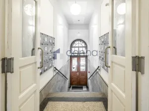 Pronájem bytu 1+kk, Praha, Strakonická, 27 m2