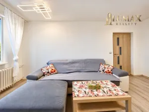 Prodej bytu 2+1, Kladno, Unhošťská, 52 m2