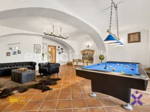 Prodej vily, Jemnice, Husova, 1025 m2