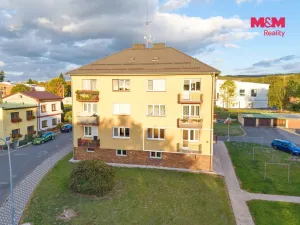 Prodej bytu 3+1, Nýrsko, Klatovská, 88 m2