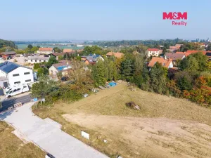 Prodej pozemku pro bydlení, Dobřenice, 823 m2