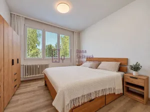Pronájem bytu 3+1, Jindřichův Hradec - Jindřichův Hradec III, sídliště Vajgar, 65 m2