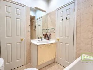Pronájem bytu 2+kk, Praha - Libeň, Společná, 46 m2
