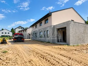 Prodej rodinného domu, Ládví, 156 m2