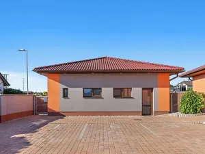 Prodej rodinného domu, Velké Přítočno, Sluneční, 350 m2