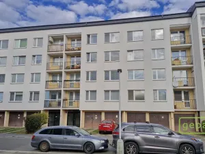 Pronájem bytu 3+kk, Praha - Kobylisy, Hovorčovická, 76 m2