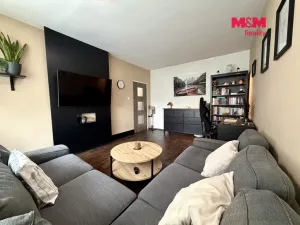 Prodej bytu 3+1, Postoloprty, Jiráskovo náměstí, 67 m2