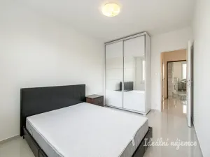 Pronájem bytu 3+kk, Praha - Písnice, Na okruhu, 79 m2