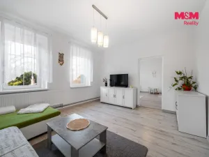 Prodej bytu 3+1, Dalovice - Všeborovice, Dolní, 76 m2