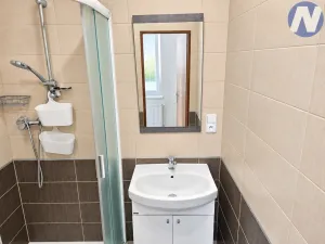 Pronájem bytu 2+1, Strakonice, Povážská, 60 m2
