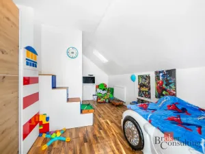 Prodej rodinného domu, Průhonice, U Cihelny, 196 m2