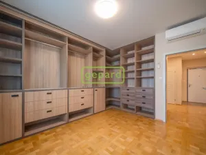 Prodej bytu 3+kk, Praha, Učňovská, 90 m2