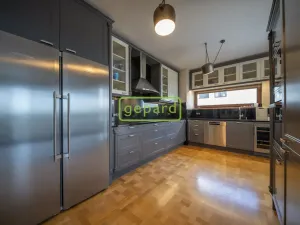 Prodej bytu 3+kk, Praha, Učňovská, 90 m2