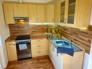 Pronájem bytu 3+1, Kopřivnice, K. Čapka, 61 m2