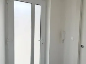 Pronájem bytu 1+kk, Praha - Strašnice, Strančická, 24 m2