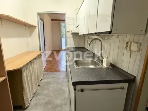 Pronájem bytu 1+kk, Otrokovice, J. Valčíka, 29 m2
