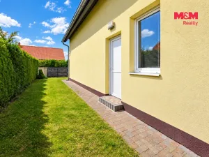 Prodej rodinného domu, Dynín, 330 m2