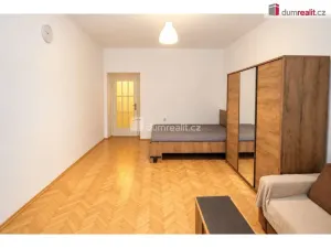 Pronájem bytu 2+kk, Praha - Žižkov, Jeseniova, 50 m2
