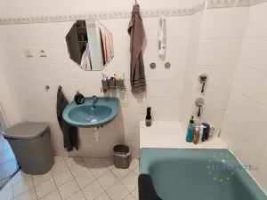 Pronájem bytu 2+1, Praha - Podolí, Na vrstvách, 70 m2