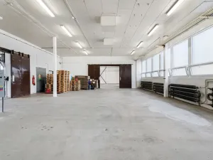 Prodej obchodního prostoru, Brno - Slatina, Hviezdoslavova, 1514 m2