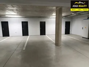 Pronájem garáže, Opava, Císařského pluku, 18 m2