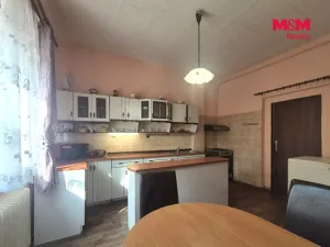 Prodej rodinného domu, Králův Dvůr - Počaply, Smetanova, 178 m2