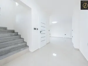Prodej rodinného domu, Kladno, 28. října, 153 m2