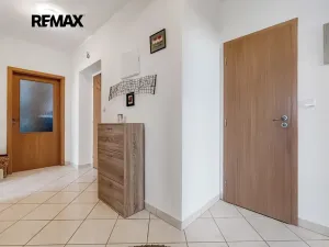 Prodej bytu 3+kk, Praha - Újezd nad Lesy, Žárovická, 89 m2