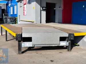 Pronájem skladu, Praha - Horní Počernice, Ve žlíbku, 903 m2
