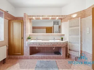 Prodej rodinného domu, Olomouc - Hodolany, Lermontovova, 245 m2