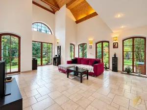 Prodej rodinného domu, Kamenice, Topasová, 254 m2