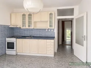 Pronájem bytu 2+kk, Praha - Smíchov, Nad Zámečnicí, 36 m2