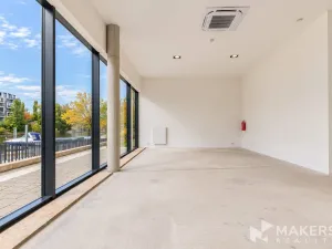 Pronájem obchodního prostoru, Praha - Libeň, Smrčkova, 101 m2