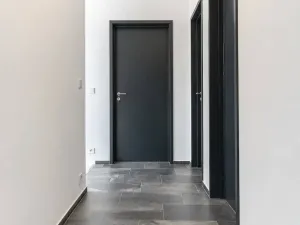 Pronájem obchodního prostoru, Praha - Libeň, Smrčkova, 101 m2