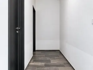Pronájem obchodního prostoru, Praha - Libeň, Smrčkova, 101 m2