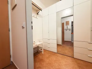 Pronájem bytu 1+kk, Praha - Letňany, Chotěšovská, 48 m2