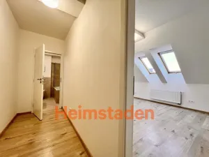 Pronájem bytu 2+kk, Ostrava - Poruba, náměstí Boženy Němcové, 45 m2