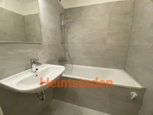 Pronájem bytu 2+1, Ostrava - Poruba, Čs. exilu, 56 m2