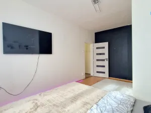 Prodej bytu 2+1, Praha - Strašnice, Krupská, 46 m2