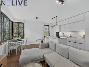 Prodej bytu 2+kk, Praha, Valečovská, 80 m2