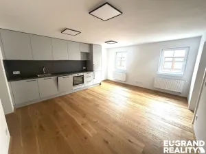 Pronájem rodinného domu, Rumburk, Třída 9. května, 64 m2