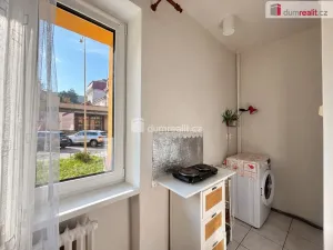 Prodej bytu 1+kk, Karlovy Vary - Stará Role, Školní, 26 m2