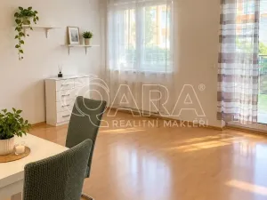 Prodej bytu 1+kk, Praha - Kyje, Sicherova, 30 m2