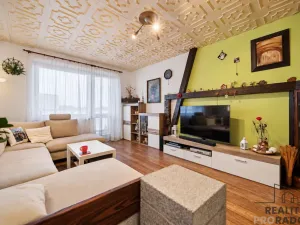 Prodej bytu 3+1, Lázně Bohdaneč, Za Sokolovnou, 80 m2