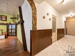 Prodej bytu 3+1, Lázně Bohdaneč, Za Sokolovnou, 80 m2