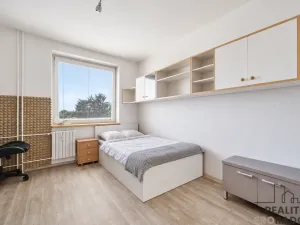 Prodej bytu 3+1, Lázně Bohdaneč, Za Sokolovnou, 80 m2