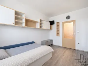 Prodej bytu 3+1, Lázně Bohdaneč, Za Sokolovnou, 80 m2