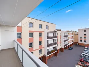 Prodej bytu 3+1, Lázně Bohdaneč, Za Sokolovnou, 80 m2